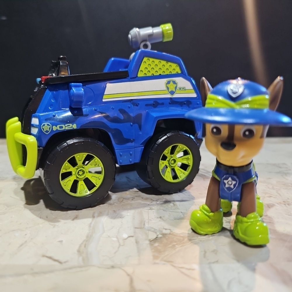 Paw Patrol Chase Jungle Rescue Vehicle‎ Blue Green Figure